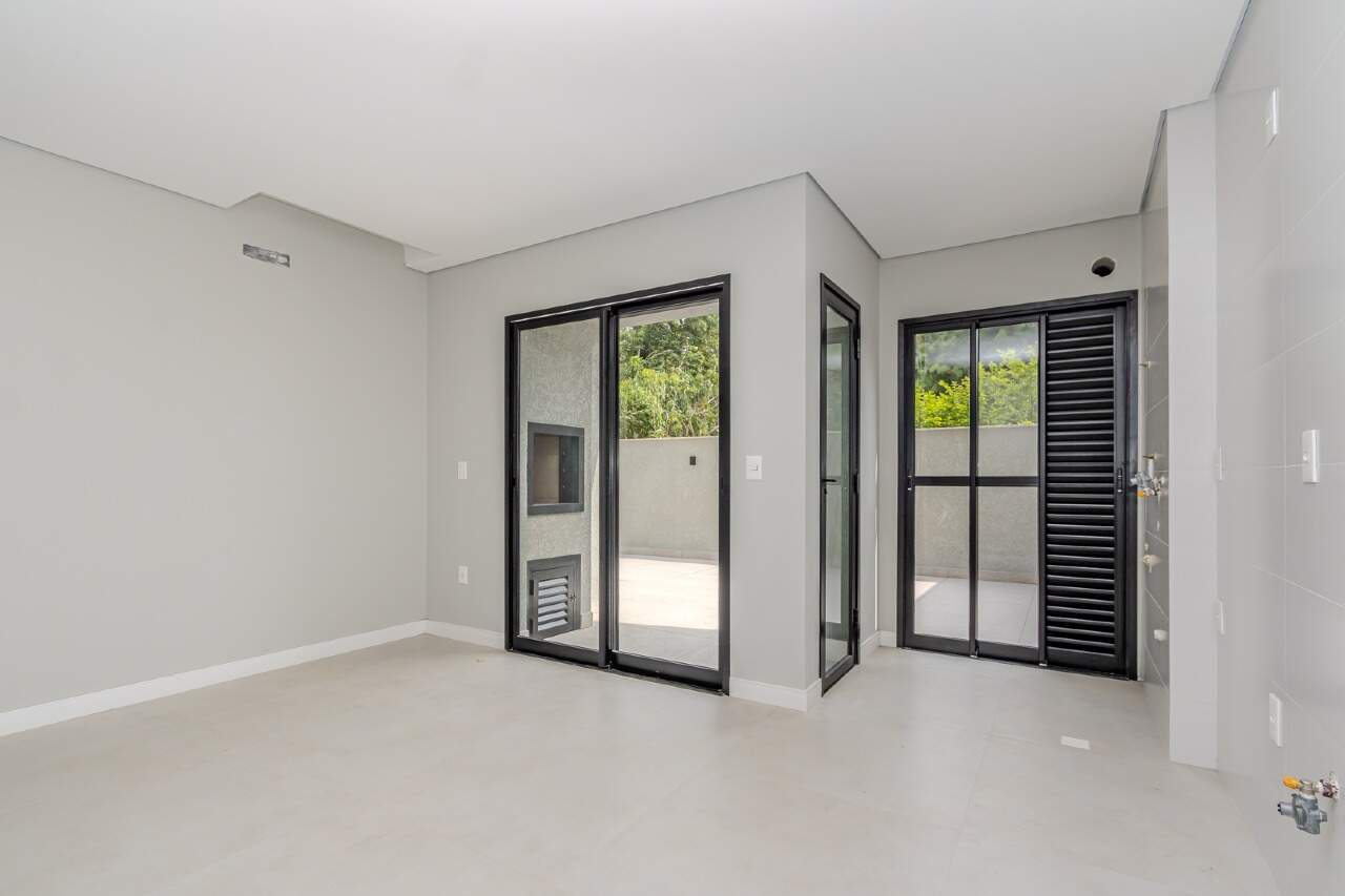 Apartamento de 2 quartos, 144m² no bairro Praia dos Amores, em Balneário Camboriú | Eu Corretor