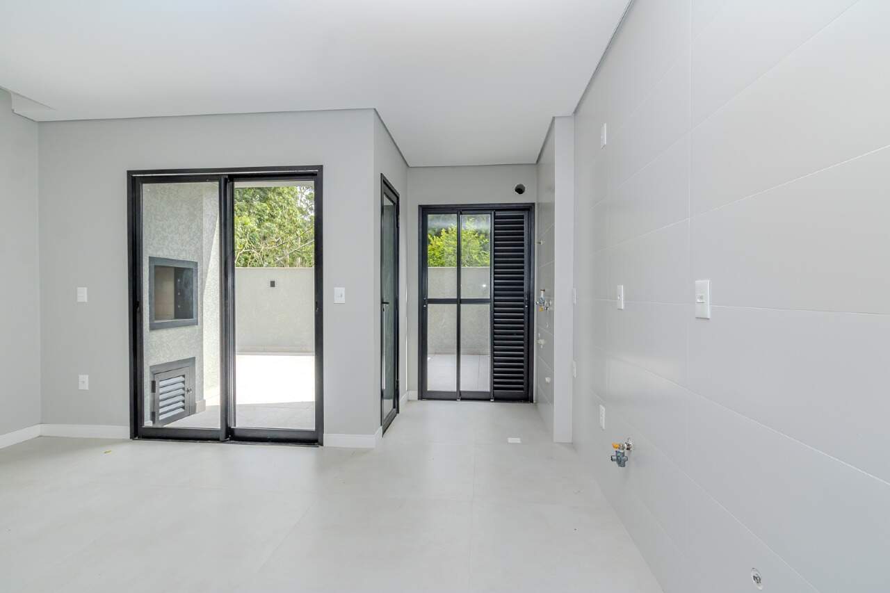 Apartamento de 2 quartos, 144m² no bairro Praia dos Amores, em Balneário Camboriú | Eu Corretor