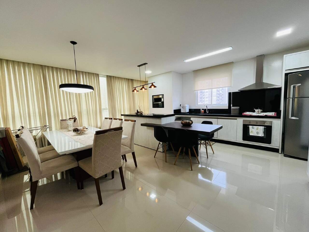 Apartamento de 3 quartos, 125m² no bairro Centro, em Balneário Camboriú | Eu Corretor