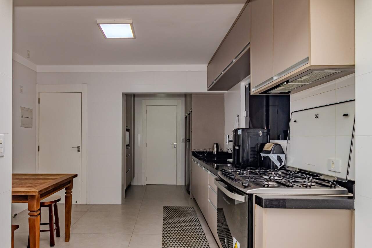 Apartamento de 3 quartos, 296m² no bairro Centro, em Balneário Camboriú | Eu Corretor