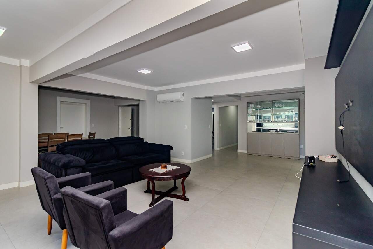 Apartamento de 3 quartos, 296m² no bairro Centro, em Balneário Camboriú | Eu Corretor