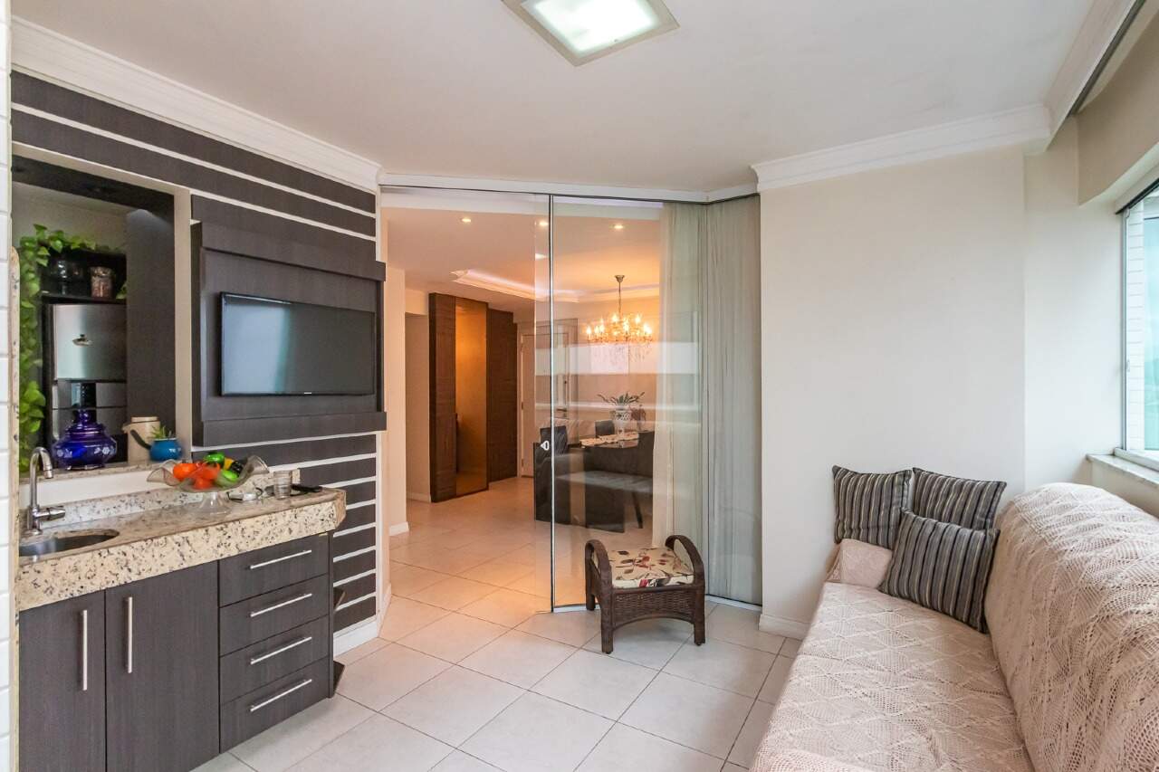 Apartamento de 2 quartos, 144m² no bairro Centro, em Balneário Camboriú | Eu Corretor