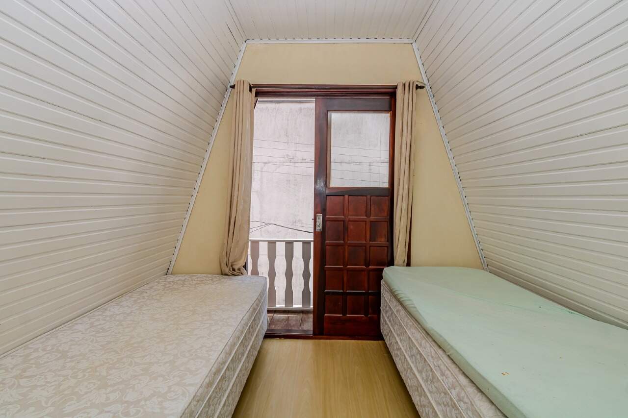 Casa de Condomínio à venda no Pioneiros: 