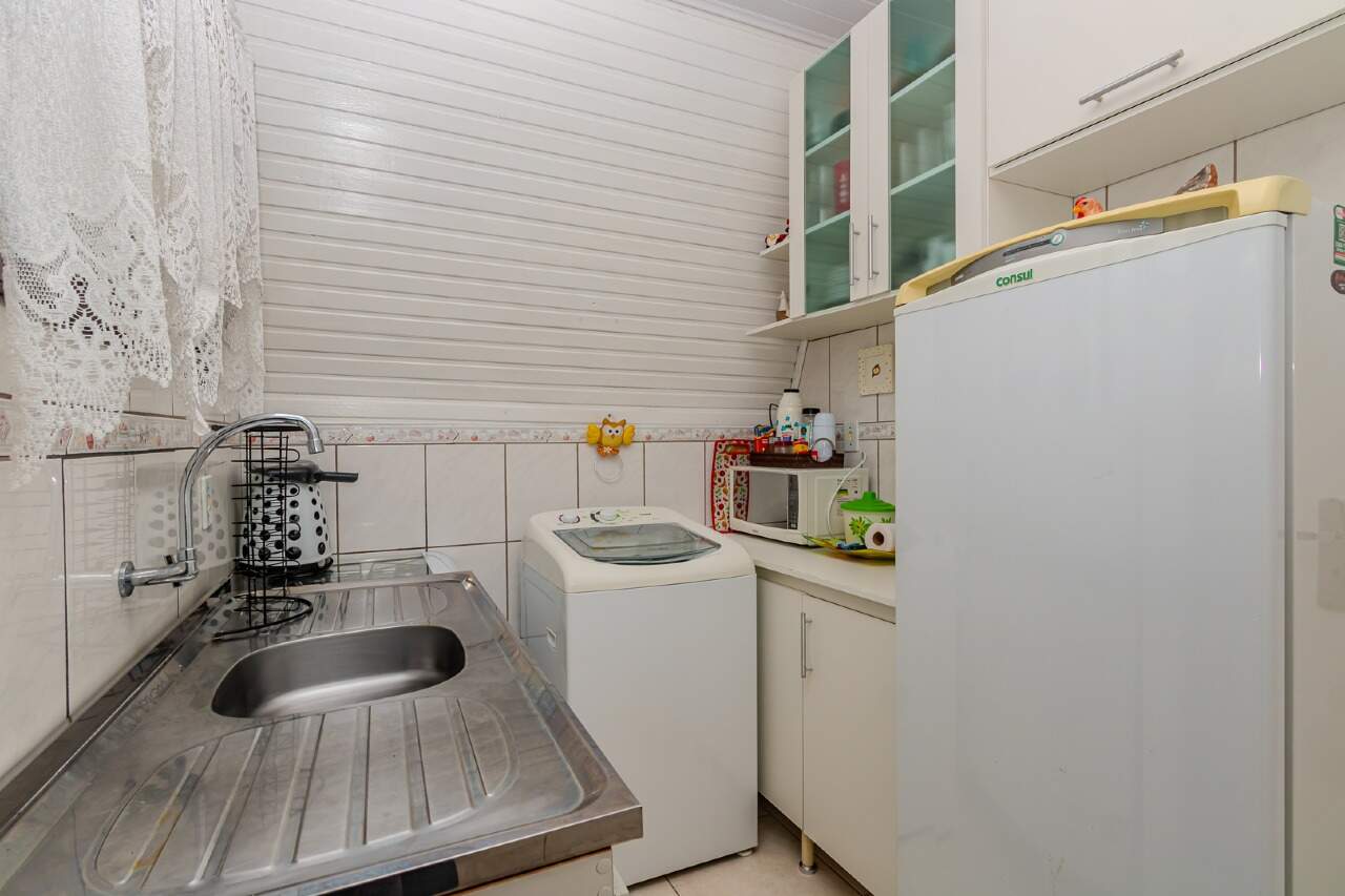 Casa de Condomínio à venda no Pioneiros: 