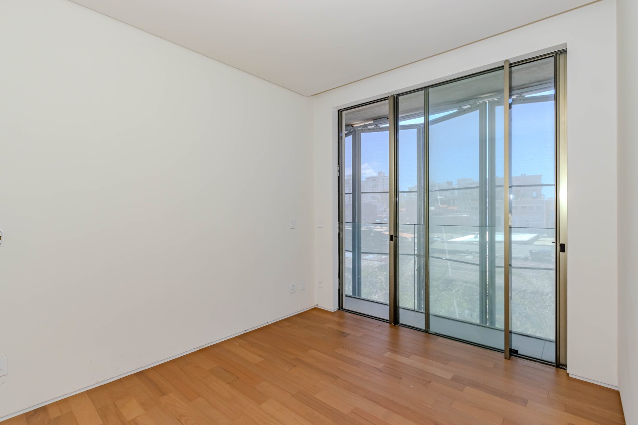 Apartamento diferenciado à venda no Praia Brava: 