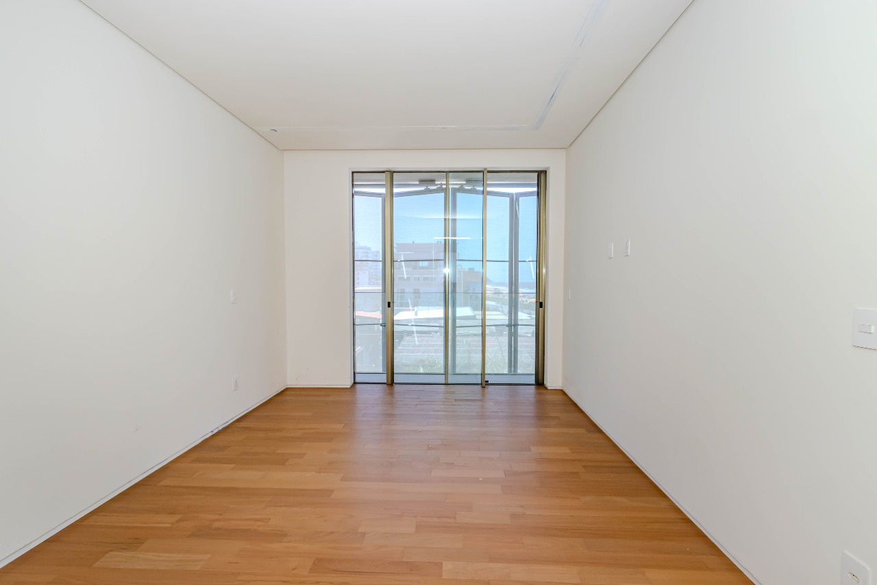 Apartamento diferenciado à venda no Praia Brava: 