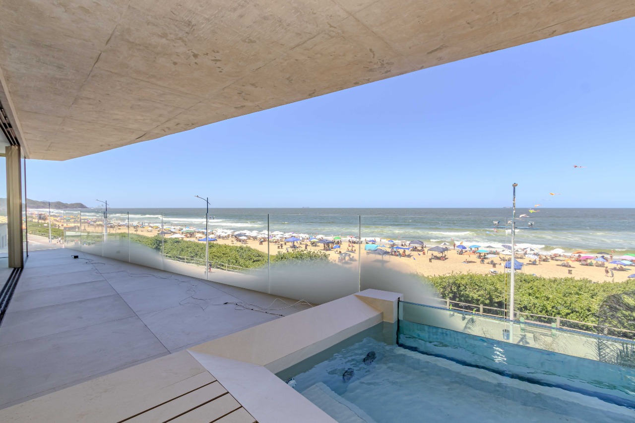Apartamento diferenciado à venda no Praia Brava: 