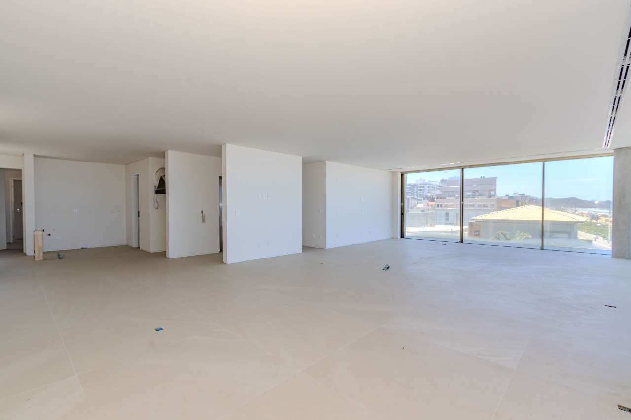 Apartamento diferenciado à venda no Praia Brava: 