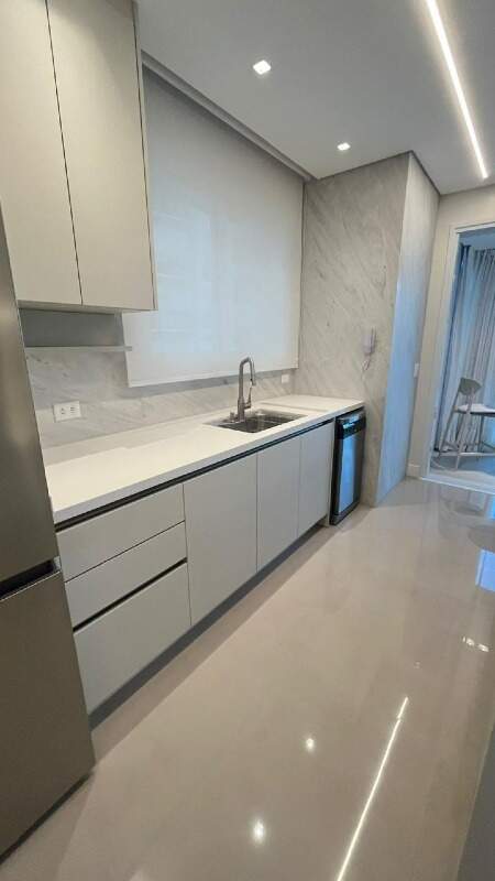 Apartamento à venda no Pioneiros: 