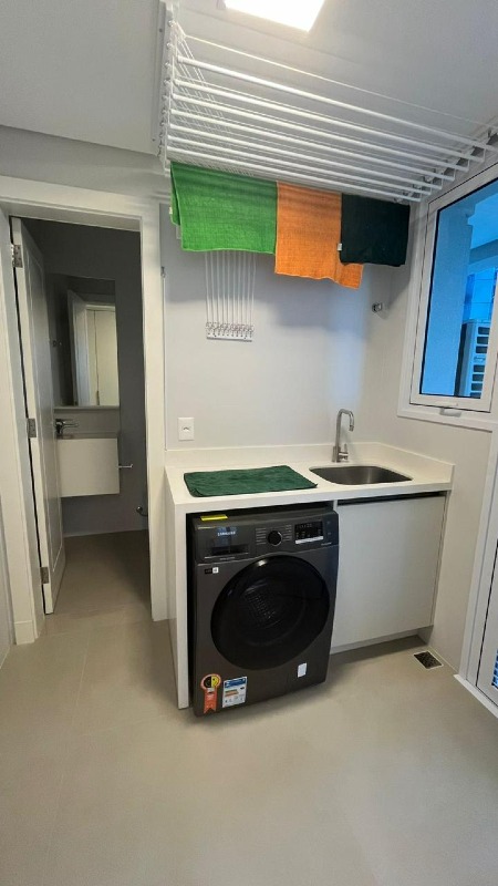 Apartamento à venda no Pioneiros: 