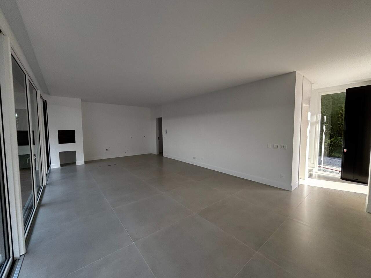 Casa de Condomínio à venda no Praia do Estaleiro: 