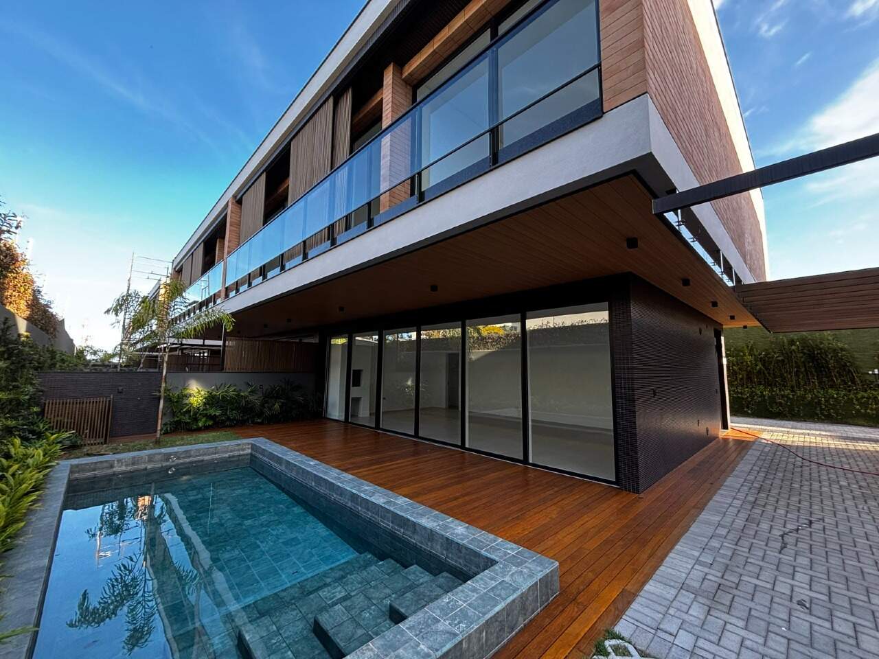 Casa de Condomínio à venda no Praia do Estaleiro: 
