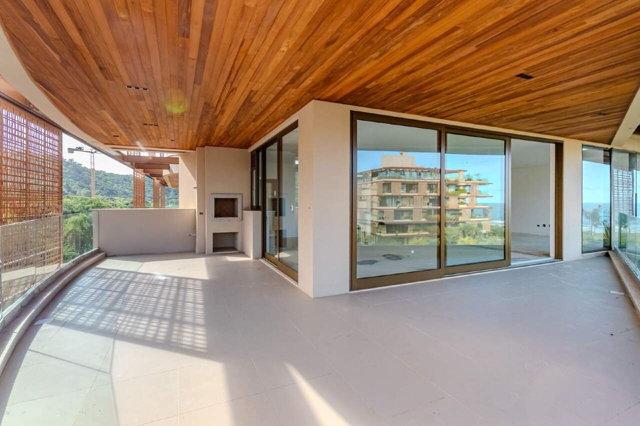 Apartamento à venda no Praia Brava: 