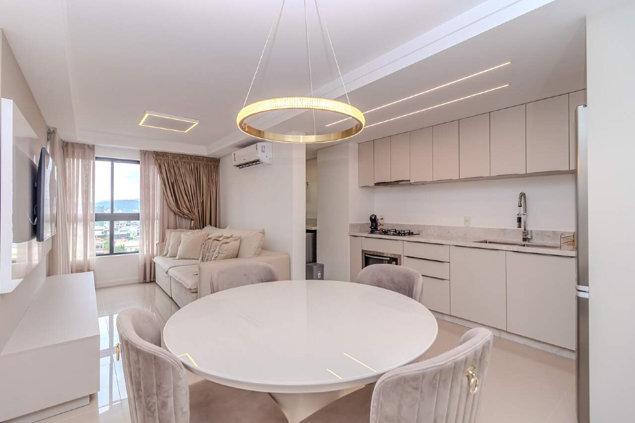Apartamento de 2 quartos, 58m² no bairro Centro, em Balneário Camboriú | Eu Corretor