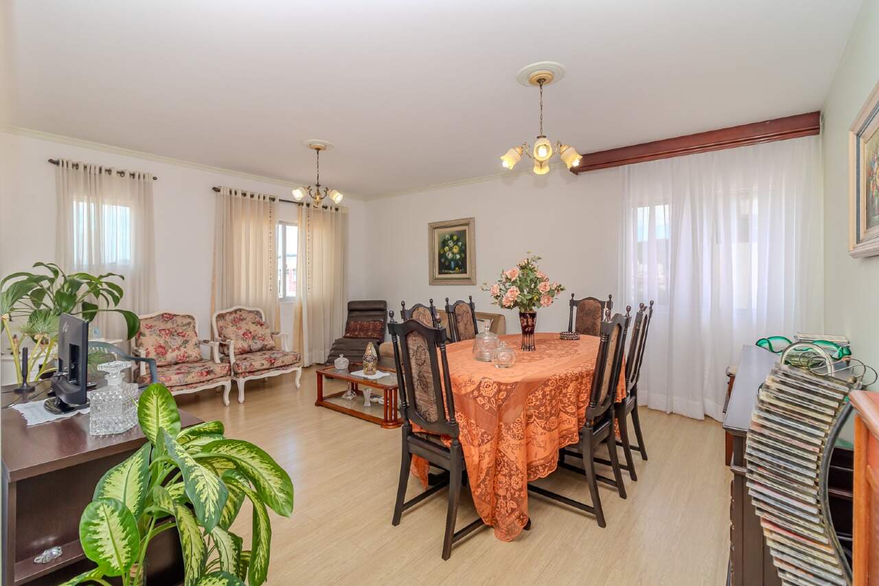 Apartamento de 3 quartos, 135m² no bairro Centro, em Balneário Camboriú | Eu Corretor