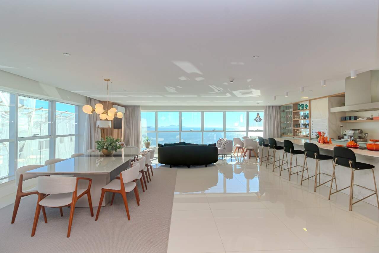 Apartamento de 4 quartos, 290m² no bairro Barra Sul, em Balneário Camboriú | Eu Corretor