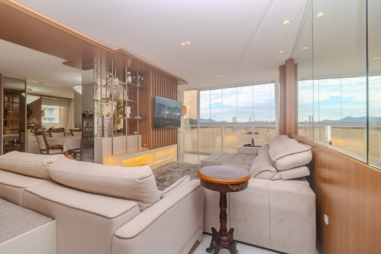 Apartamento de 4 quartos, 192m² no bairro Pioneiros, em Balneário Camboriú | Eu Corretor