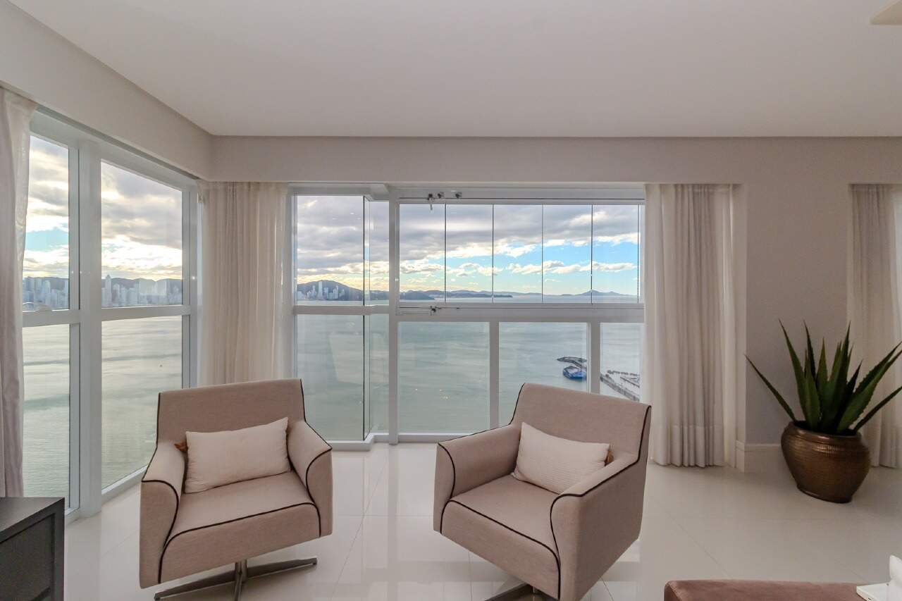 Apartamento de 4 quartos, 237m² no bairro Barra Sul, em Balneário Camboriú | Eu Corretor