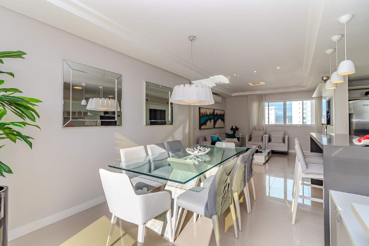 Apartamento de 3 quartos, 121m² no bairro Centro, em Balneário Camboriú | Eu Corretor