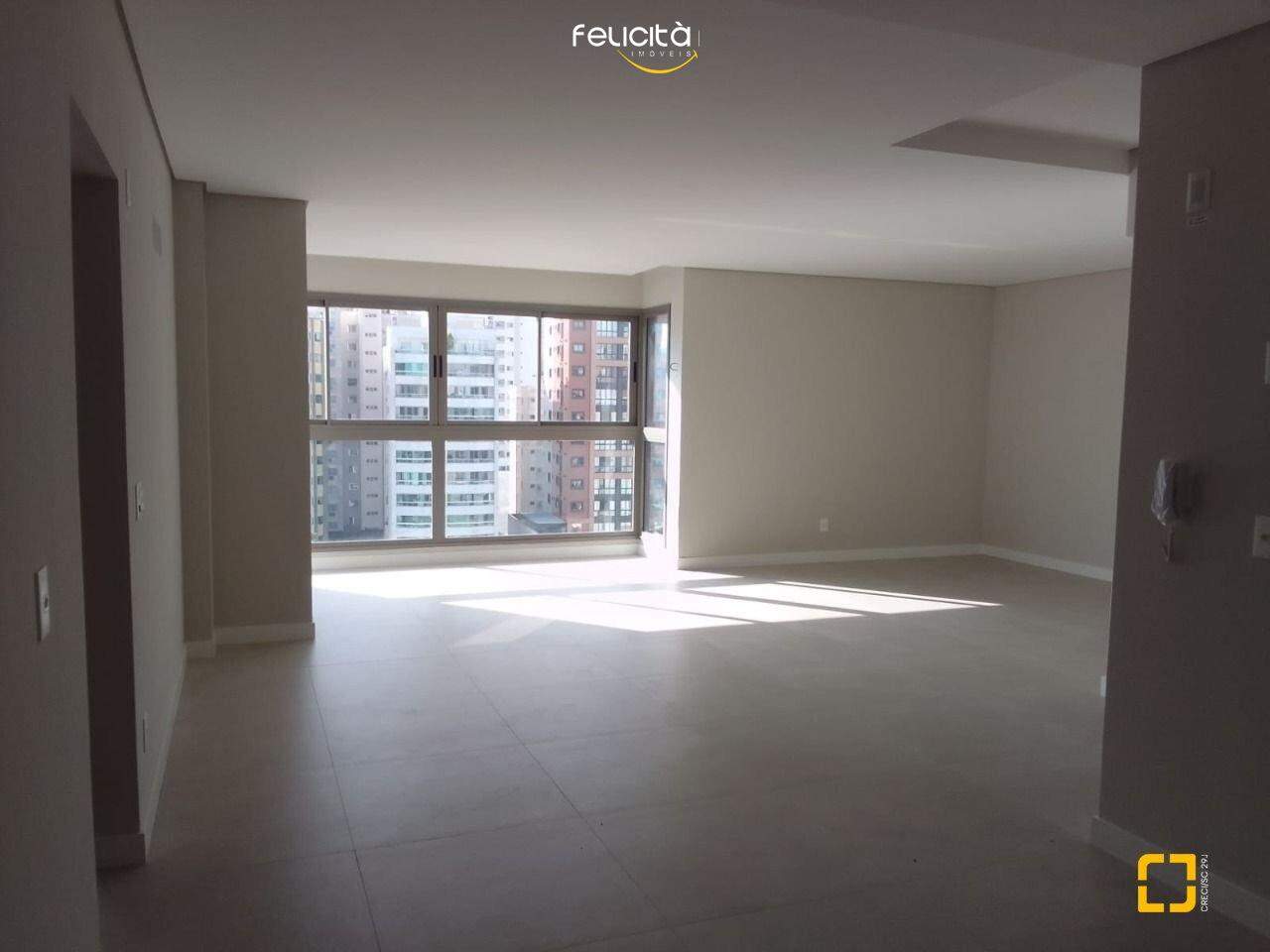 Apartamento de 4 quartos, 137m² no bairro Centro, em Balneário Camboriú | Eu Corretor