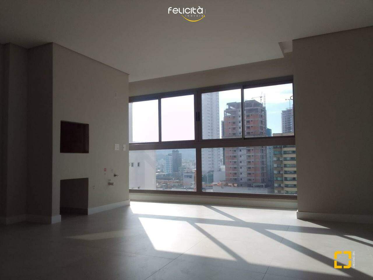Apartamento de 4 quartos, 137m² no bairro Centro, em Balneário Camboriú | Eu Corretor