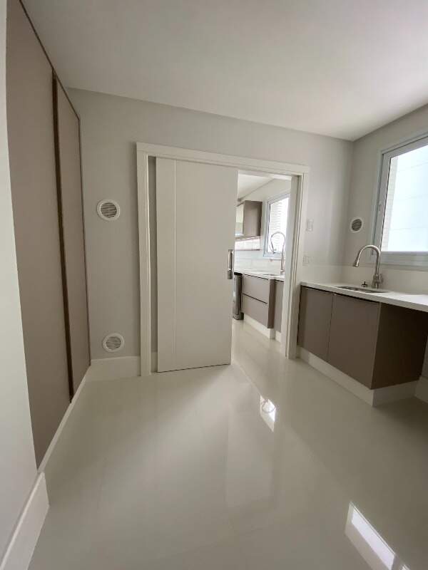 Apartamento à venda no Barra Sul: 