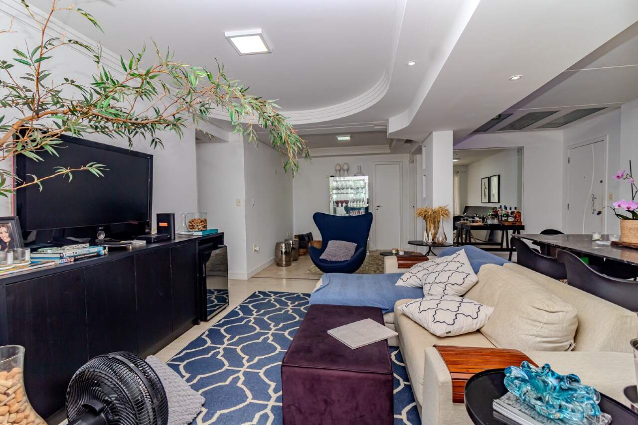 Apartamento de 3 quartos, 151m² no bairro Centro, em Balneário Camboriú | Eu Corretor