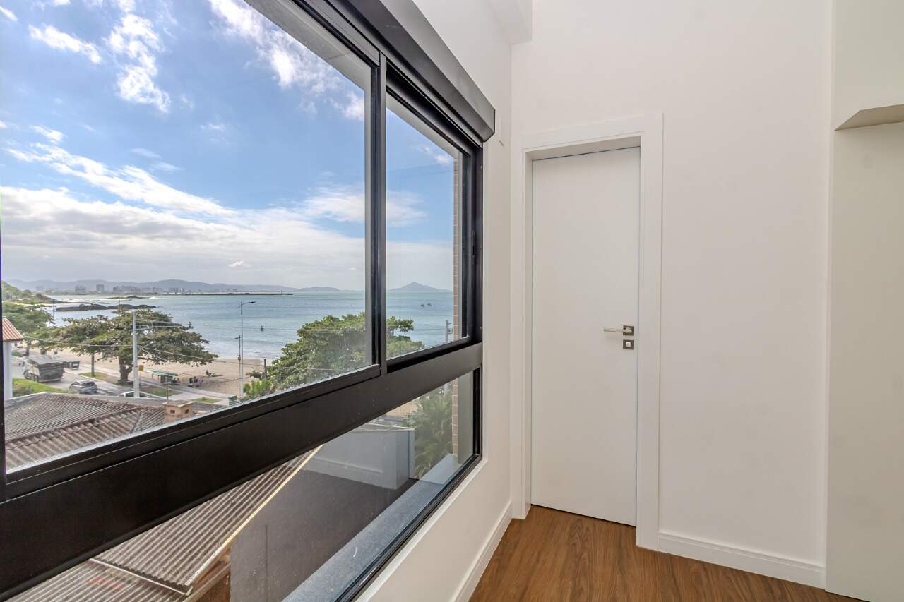 Apartamento de 3 quartos, 161m² no bairro Cabeçudas, em Itajaí | Eu Corretor