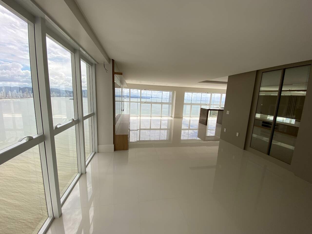 Apartamento à venda no Barra Sul: 