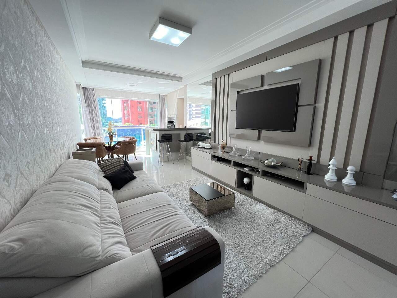 Apartamento de 4 quartos, 144m² no bairro Centro, em Balneário Camboriú | Eu Corretor