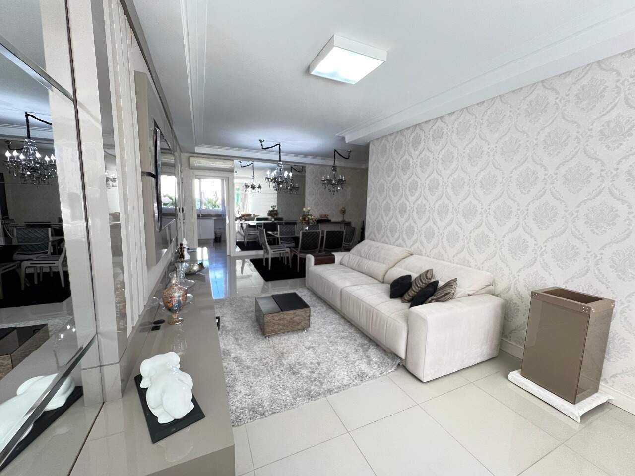 Apartamento de 4 quartos, 144m² no bairro Centro, em Balneário Camboriú | Eu Corretor