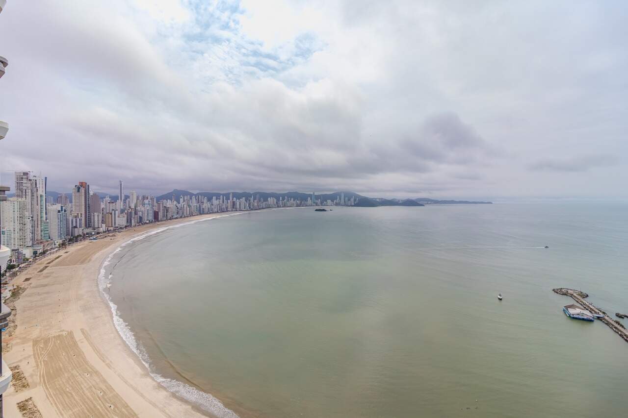 Cobertura de 6 quartos, 490m² no bairro Barra Sul, em Balneário Camboriú | Eu Corretor