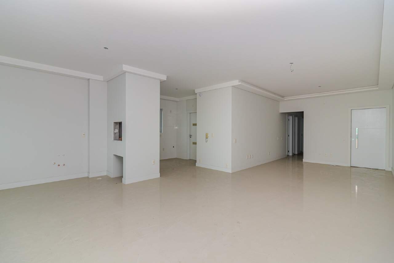 Apartamento de 3 quartos, 130m² no bairro Centro, em Balneário Camboriú | Eu Corretor