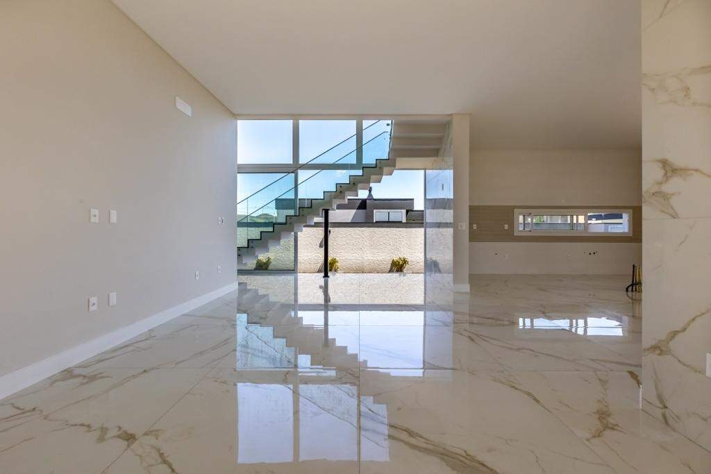 Casa de Condomínio de 4 quartos, 200m² no bairro Santa Regina, em Camboriú | Eu Corretor