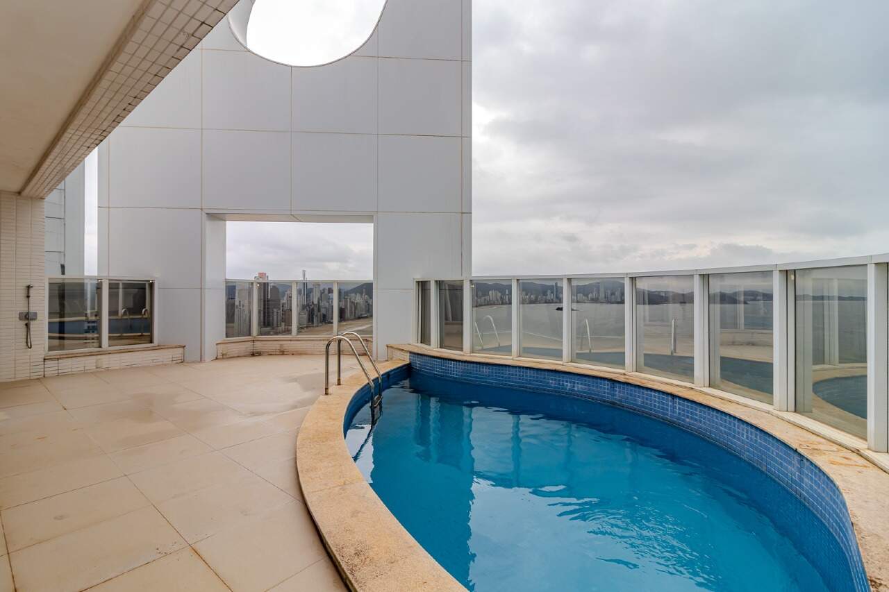Cobertura de 6 quartos, 490m² no bairro Barra Sul, em Balneário Camboriú | Eu Corretor