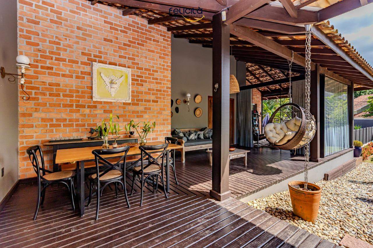 Apartamento de 7 quartos, 1000m² no bairro Barra, em Balneário Camboriú | Eu Corretor