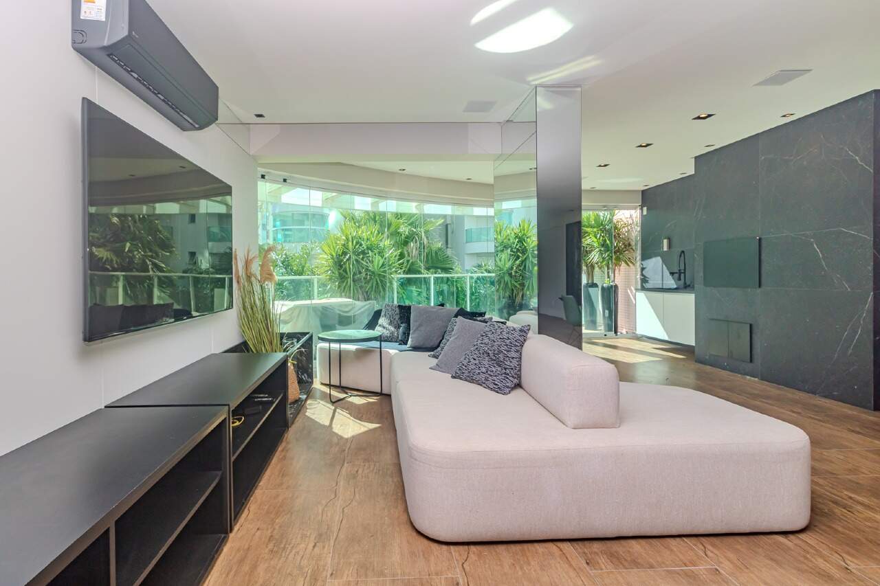 Apartamento de 3 quartos, 254m² no bairro Praia Brava, em Itajaí | Eu Corretor