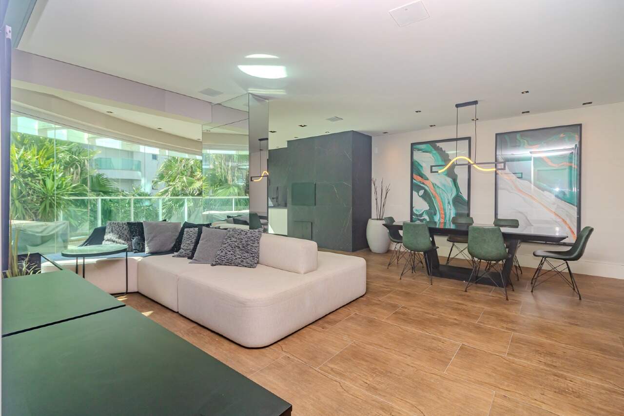 Apartamento de 3 quartos, 254m² no bairro Praia Brava, em Itajaí | Eu Corretor
