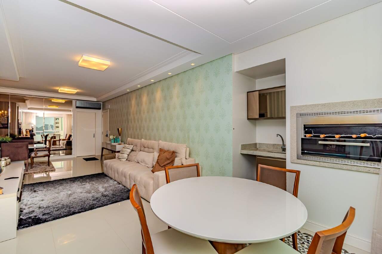 Apartamento de 3 quartos, 144m² no bairro Centro, em Balneário Camboriú | Eu Corretor