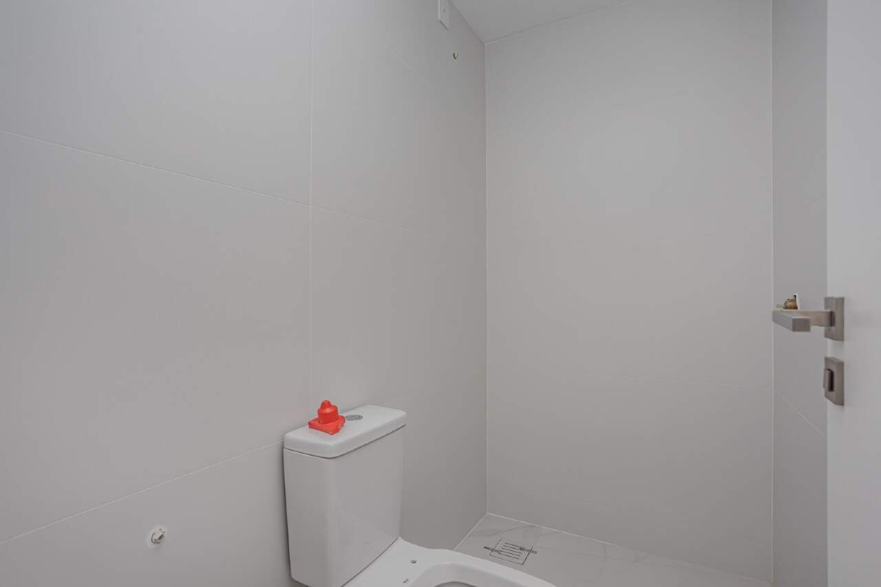 Apartamento à venda no Pioneiros: