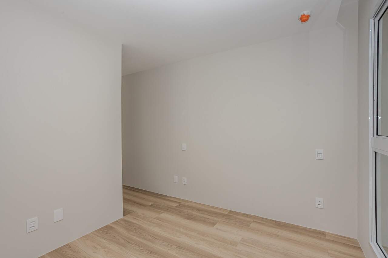 Apartamento à venda no Pioneiros: