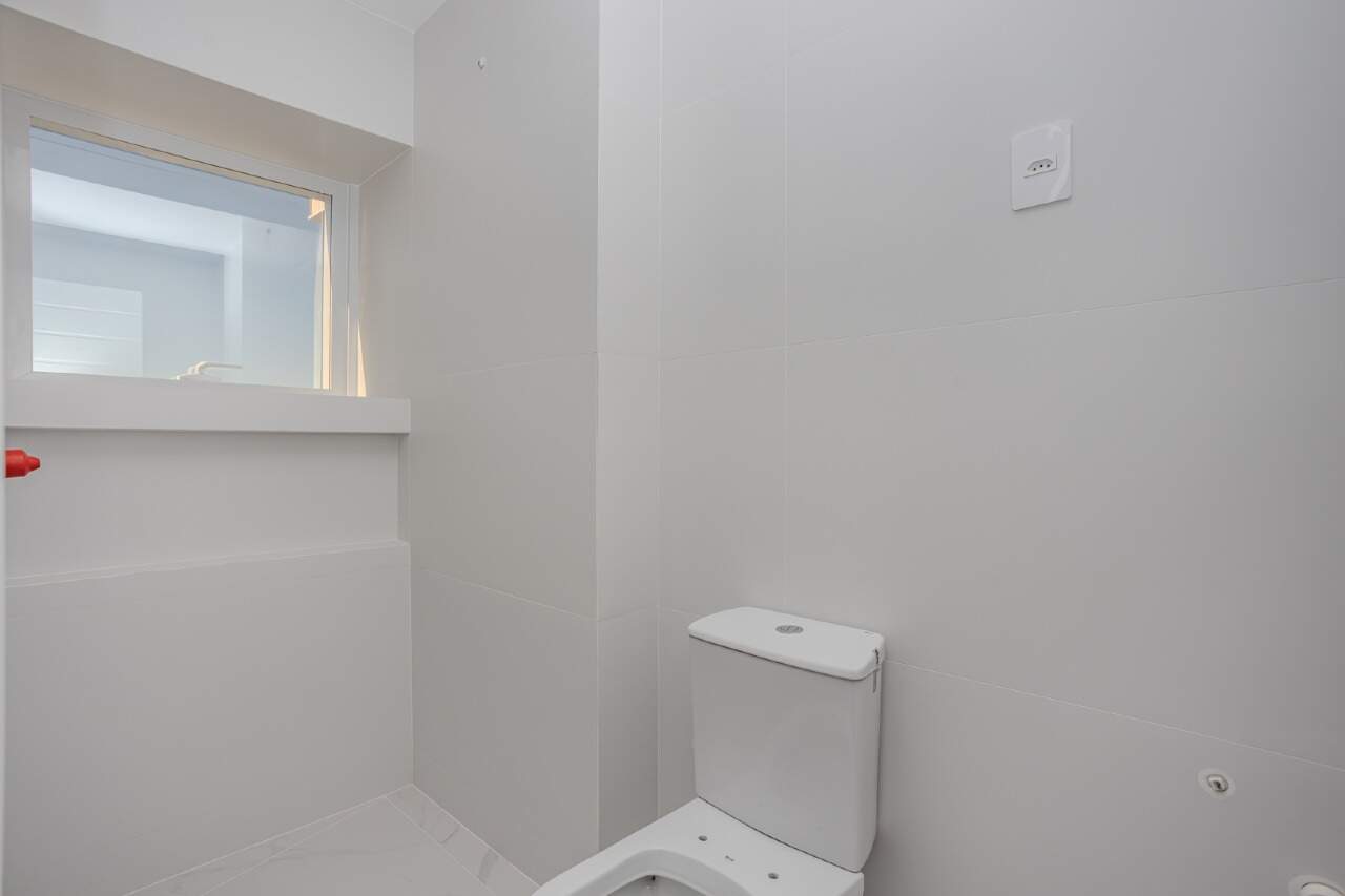 Apartamento à venda no Pioneiros: