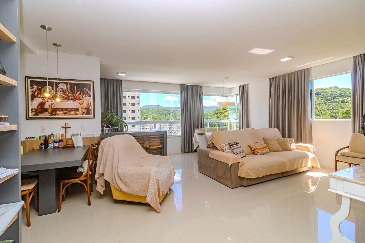Apartamento de 2 quartos, 100m² no bairro Pioneiros, em Balneário Camboriú | Eu Corretor