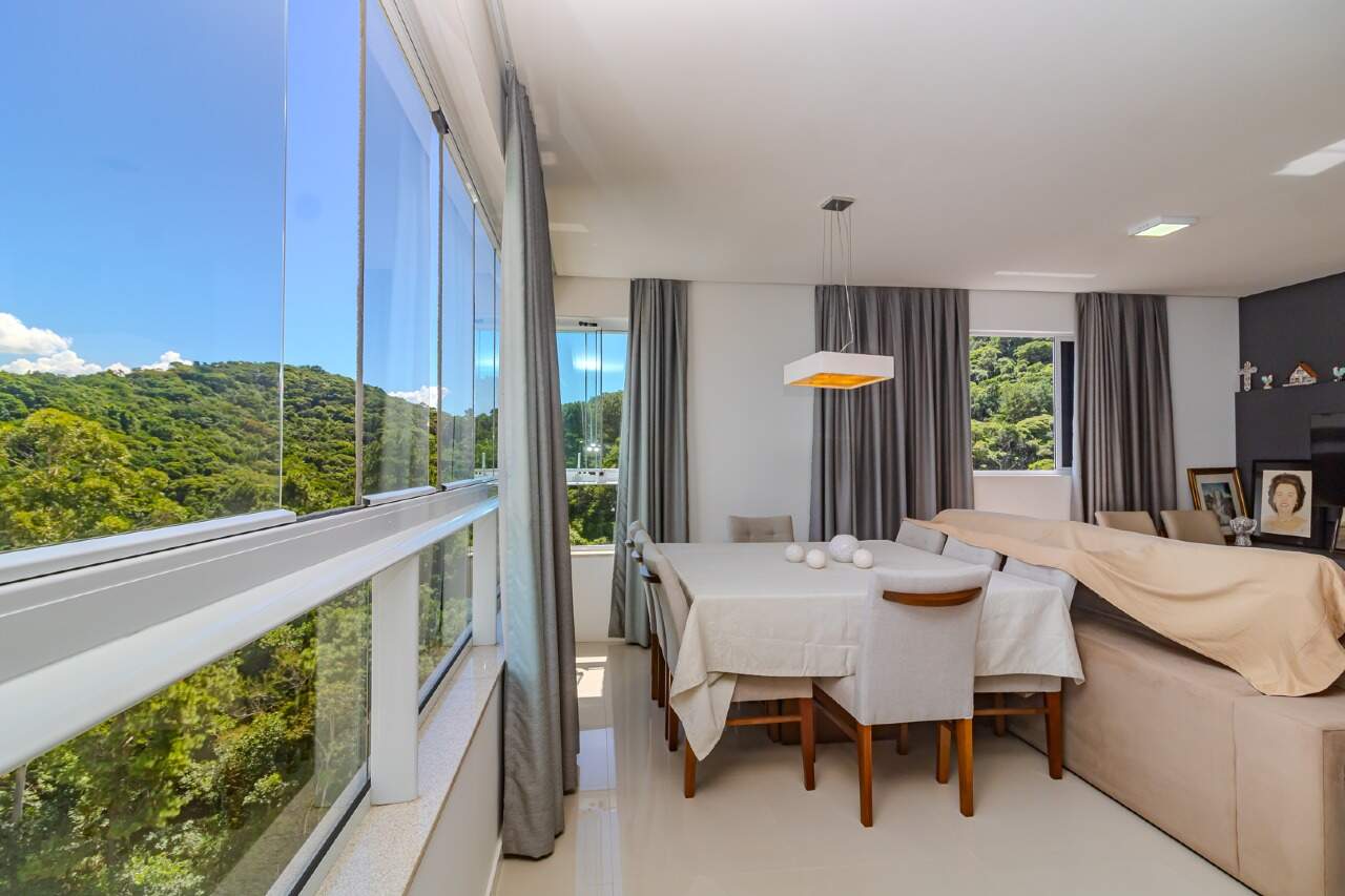 Apartamento de 2 quartos, 100m² no bairro Pioneiros, em Balneário Camboriú | Eu Corretor