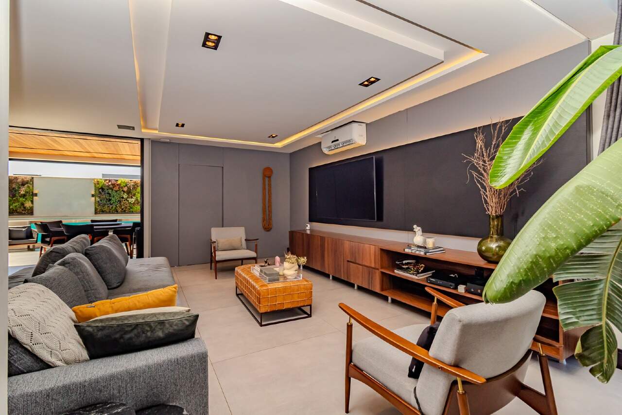 Casa de Condomínio de 4 quartos, 291m² no bairro Santa Regina, em Camboriú | Eu Corretor