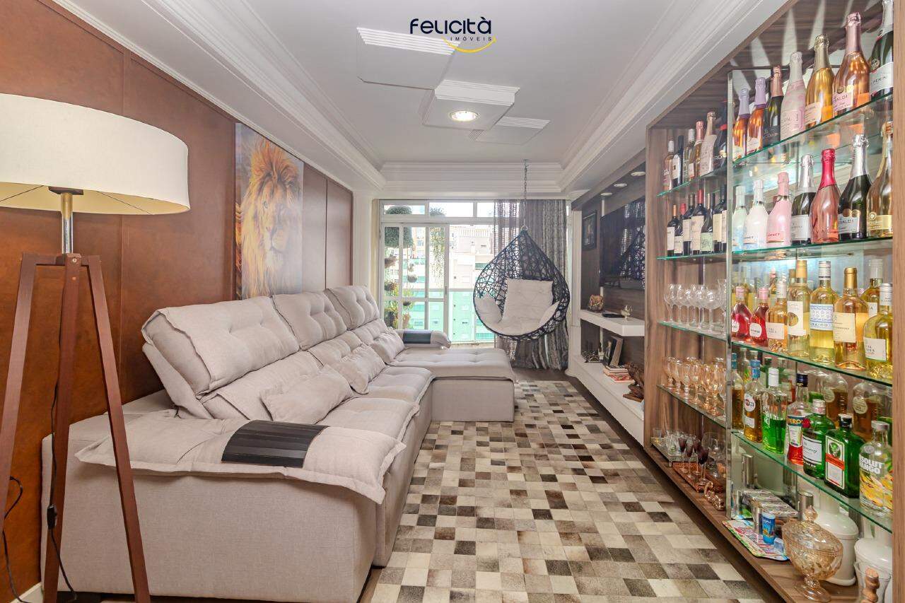 Cobertura de 3 quartos, 130m² no bairro Centro, em Balneário Camboriú | Eu Corretor