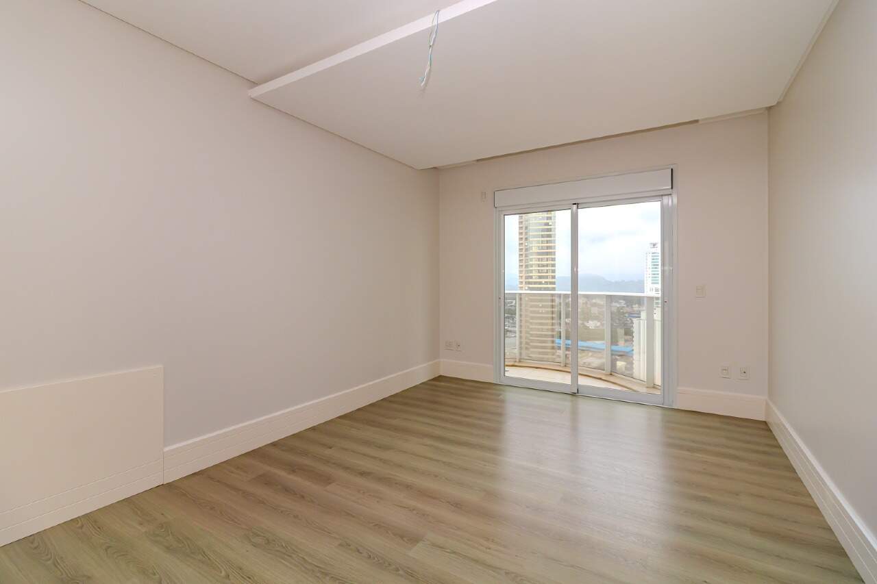 Apartamento à venda no Barra Sul: 