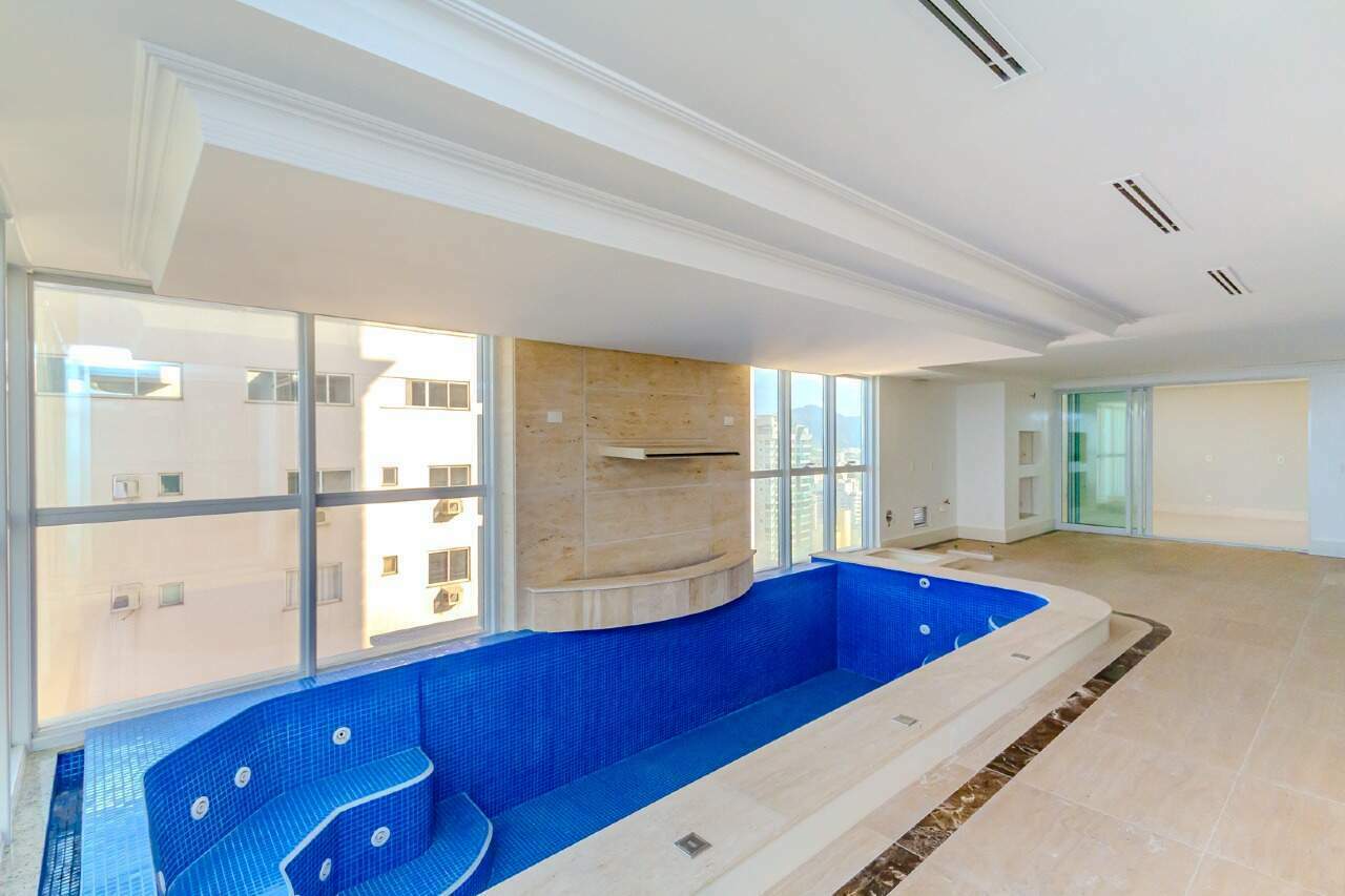 Apartamento de 4 quartos, 317m² no bairro Centro, em Balneário Camboriú | Eu Corretor