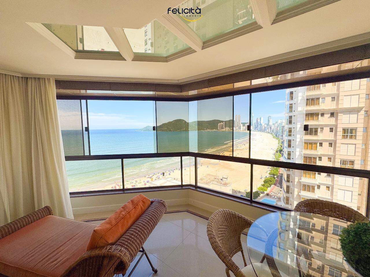 Apartamento de 3 quartos, 179m² no bairro Centro, em Balneário Camboriú | Eu Corretor
