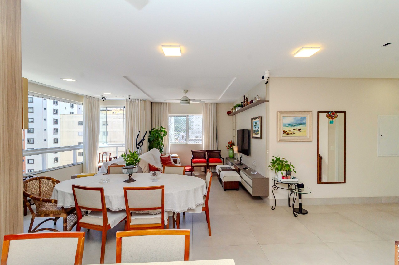 Apartamento à venda no Centro: 